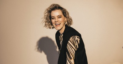 Worship Leader And Songwriter TAYA Releases New Album 'The Reminder'