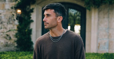 GRAMMY-Nominated Phil Wickham Releases New Single 'Homesick For Heaven'