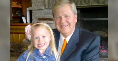 10 Year Old Dying Girl Says Goodbye to Her Grandpa Over the Phone