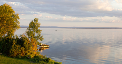 Two Men Rescued After Their Boat Capsized in a New York Lake While Fishing