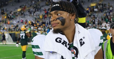 Jets’ Justin Fields Says Bible Has Become His Daily Guide Saying ‘I’m Low-Key Addicted’