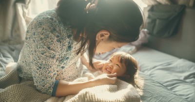 12 Scriptures to Fill Your Children's Hearts at Bedtime