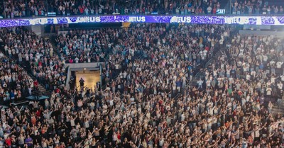 ‘Revival Is Here’: 7,000 Students Pack Grand Canyon University Arena to Worship Jesus
