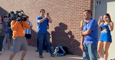 A Girl's Volleyball Team in Texas Raises Money to Buy Their Custodian a Car