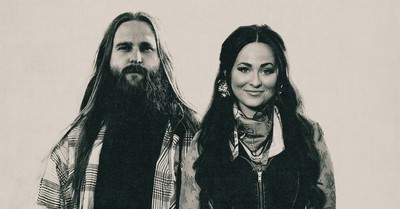 Integrity Music's Holly Brand & Warren Peay Release 'Tennessee Christmas'