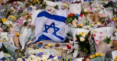 Holocaust Survivor Among 15 Dead in Antisemitic Attack at Australian Hanukkah Event