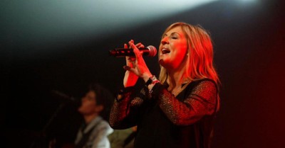 Darlene Zschech Still Amazed by 'Shout to the Lord' 3 Decades Later: 'A Real Miracle of God'