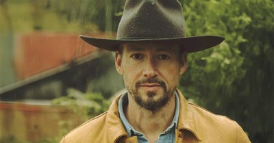 Warren Barfield Returns With First New Music in 14 Years After Choosing Family Over Fame