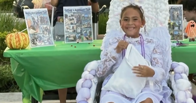 Students Welcome Their New Classmate With a Halloween Costume Built Around Her Wheelchair