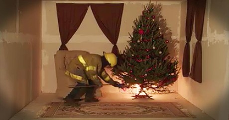Simulation Warns On Dangers Of Christmas Tree Fire