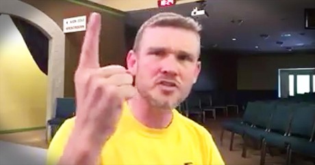 Pastor Asks 'What Do We Do When We Don't Know What To Do?'