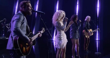 Little Big Town Performs Kenny Rogers Tribute 'Sweet Music Man'