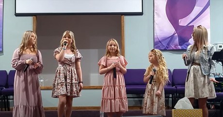 The Detty Sisters Powerful ‘Are You Washed in the Blood’ Live Rendition