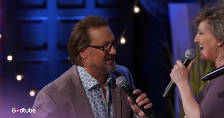 Chilling A Cappella Version of 'Because He Lives' 