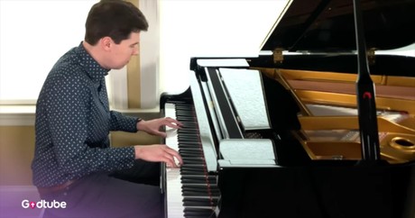 This Peaceful Piano Rendition of ‘Great Is Thy Faithfulness’ Is Stunning