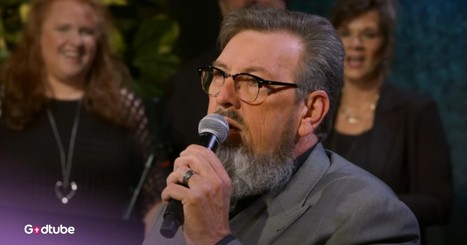 Soul-Stirring ‘I’d Rather Have Jesus’ Performance