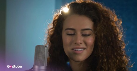 Beautiful Acoustic Version of Tina Turner’s ‘Simply the Best’ Will Give You Chills