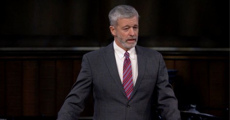 Paul Washer Warns against 'Trifling Trinket' Ministries That Lack True Prayer