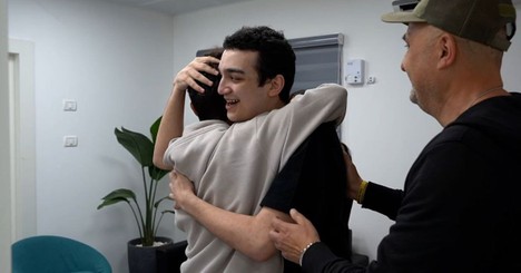 Released Israeli-American Hostage Comes Home Hours before Trump’s Middle East Tour