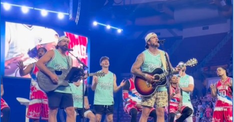 Brandon Lake Joins Dude Perfect for Powerful Worship Moment at Tour Opener