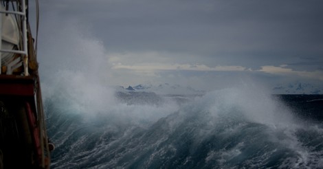 A Prayer for Jesus to Calm the Storms of Life - Your Daily Prayer - May 15