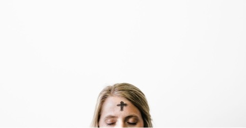 7 Prayers to Say During Each Week of Lent