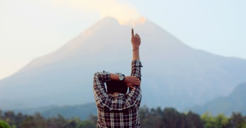 Sanctification: God's Grand Plan - In Touch - August 25