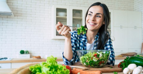What Is the Daniel Fast in the Bible? Foods to Eat and Avoid