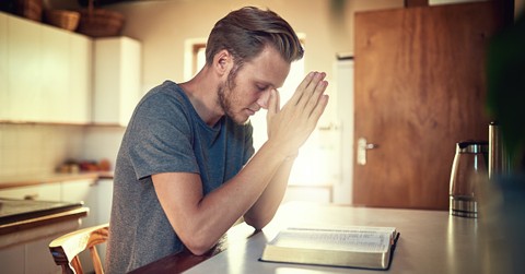 Praying for Financial Breakthrough? Start with These Encouraging Scriptures