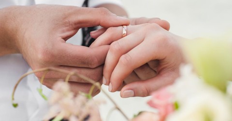 How Do Married Couples Leave and Cleave?