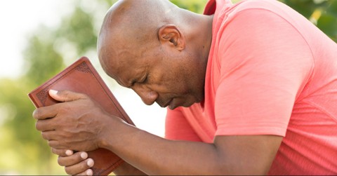 3 Ways to Recognize When God Is Talking to You - The Crosswalk Devotional - July 23