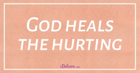 She Clapped for Me - iBelieve Truth: A Devotional for Women - September 28