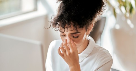 Trusting the Overcomer When I Feel Overwhelmed - Encouragement for Today - May 08, 2026