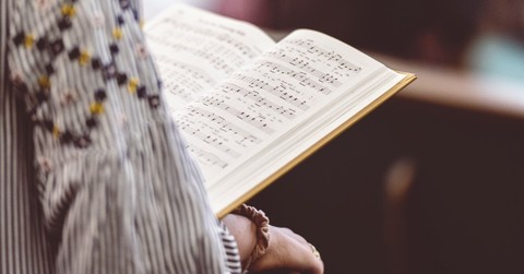3 Encouraging Reminders from the Beloved Hymn “Be Thou My Vision”