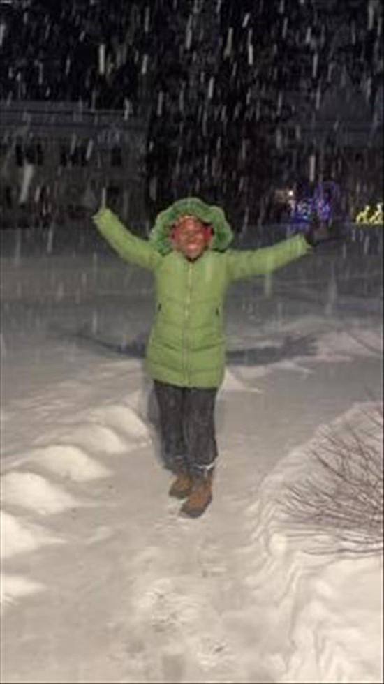 Jamaican Mom Sees Snow for the First Time