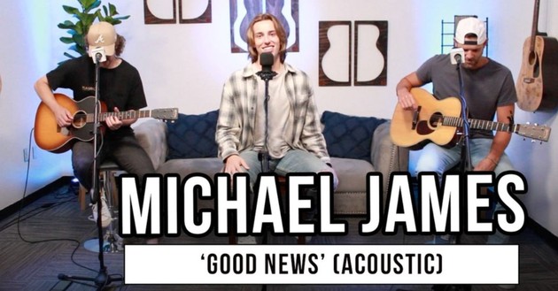Michael James Performs Acoustic Version of 'Good News' in Nashville