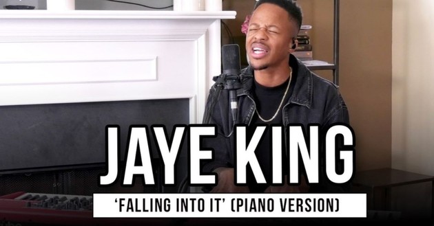 Jaye King Shares Soulful Piano Performance of 'Falling Into It'