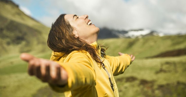 10 Ways God Speaks to Us Today