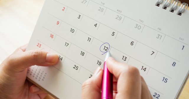 circling number 12 on calendar