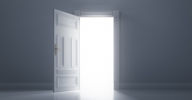 open door full of light, I am the door