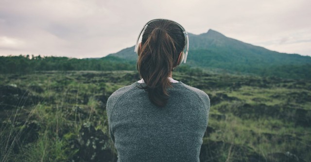 10 Ways God Speaks to Us Today 