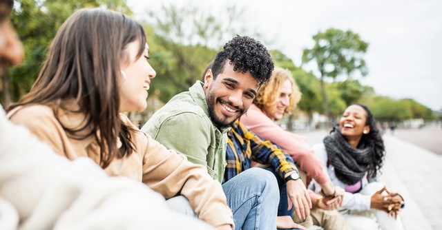 7 Powerful Things the Bible Says about Friendship