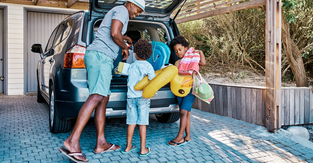 Family packing for summer vacation; a prayer to enjoy each season.