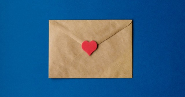 letter with heart sealing it; send family and friends a letter of gratitude