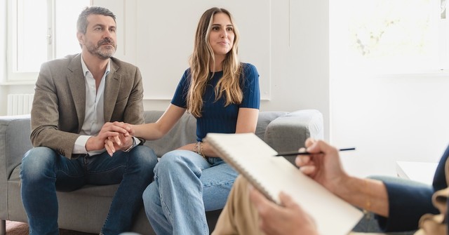 9 Reasons Christian Couples Should Consider Premarital Counseling