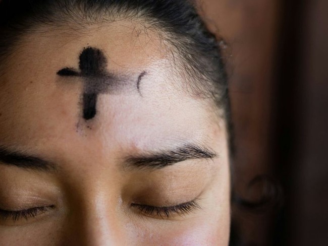 8 Ways Lent Reminds Us of God's Love for Us