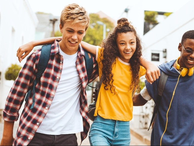 When Christian Teens Feel Torn Between Faith and Culture