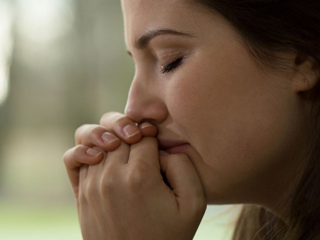 25 Bible Verses about Grief for Finding Comfort in Sorrow and Loss