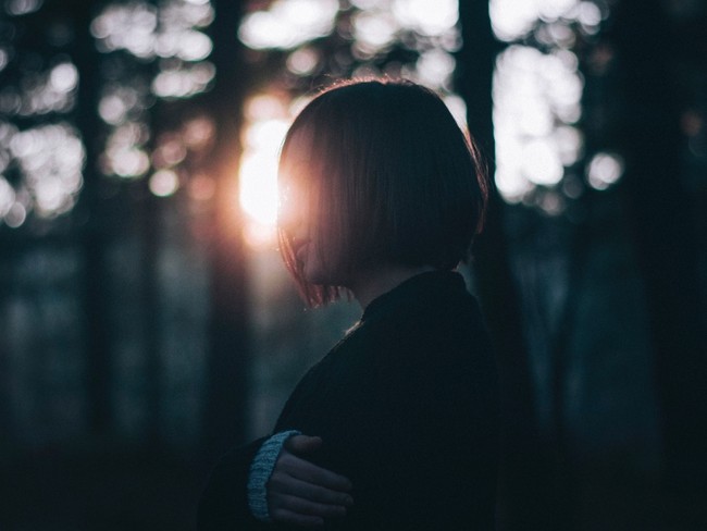 What No One Tells You about the First Days of Grief
