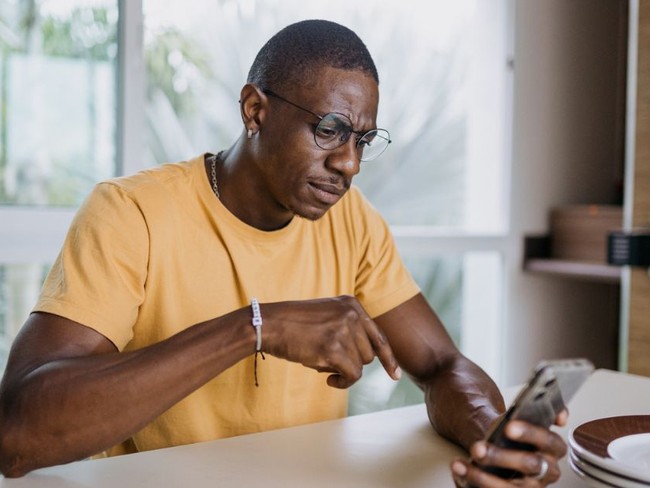 9 Scriptures to Hold on to When the World Feels Chaotic